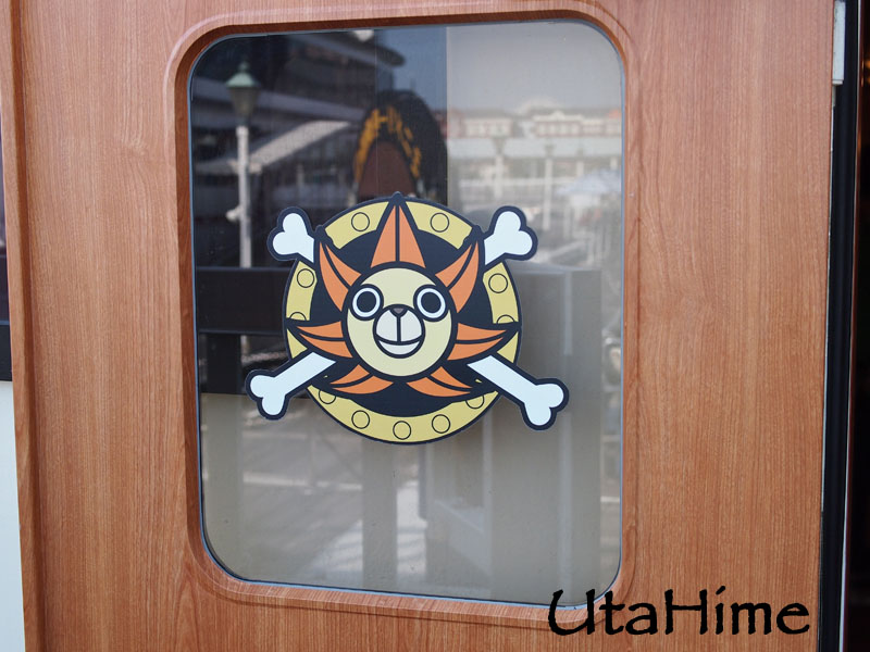 1013-215.jpg 1013-215.jpg