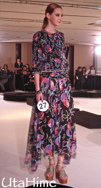 Chanel2011SS47.jpg Chanel2011SS47.jpg