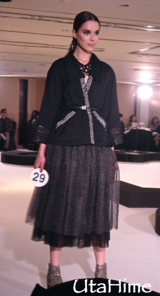 Chanel2011SS48.jpg Chanel2011SS48.jpg