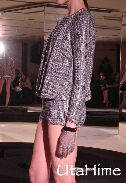 Chanel2011SS34.jpg Chanel2011SS34.jpg