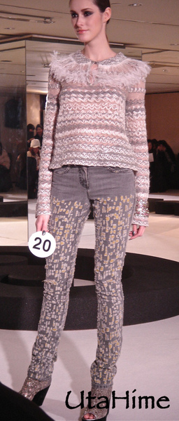 Chanel2011SS37.jpg Chanel2011SS37.jpg