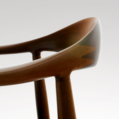 hans-wegner-the-chair-detail.jpg