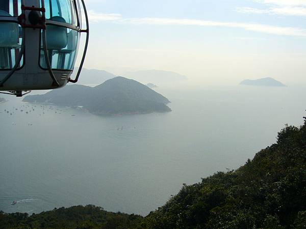 沒想到繞過整片山