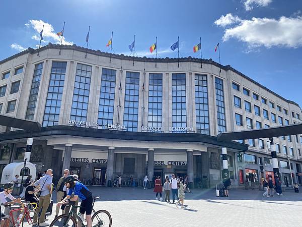 2024掰咖登歐陸—荷比德自由行 馬鈴薯自由之布魯塞爾