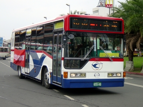 2004北縣文化曆接駁專車