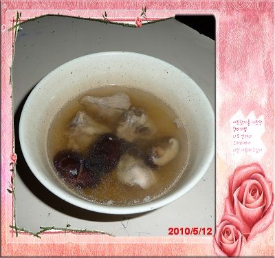 99.5.12 好喝的香菇雞湯1