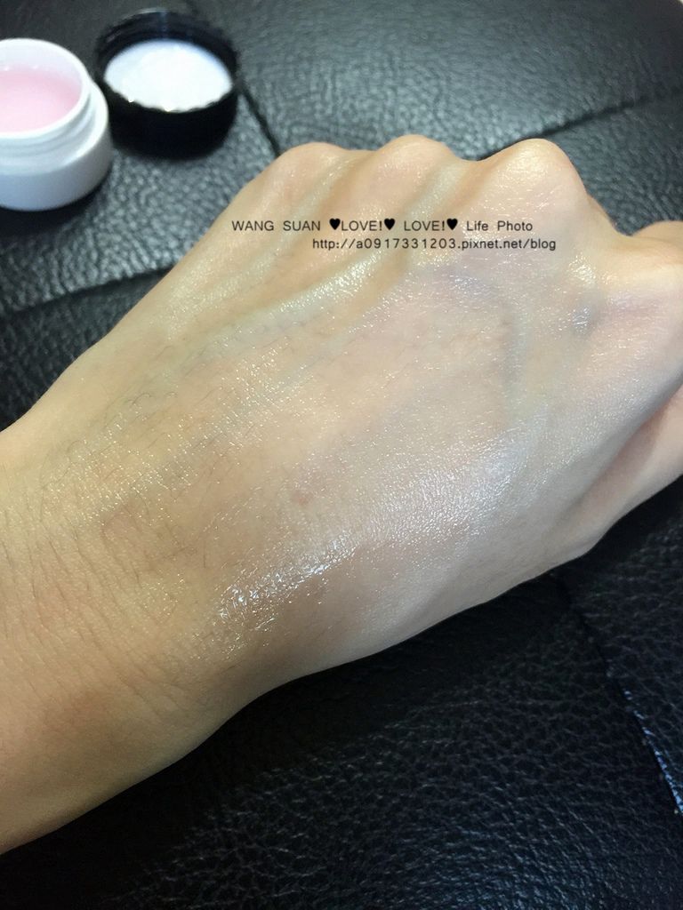 erno laszlo_hand2 erno laszlo_hand2