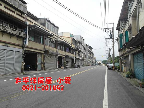 新埔臨路超值透天售698萬~出價就談 新埔臨路超值透天售698萬~出價就談