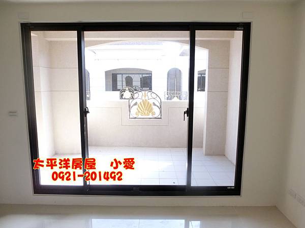 【愛丁堡8】全新大面寬歐風別墅~買房賣屋請指名太屋小愛0921-201492 【愛丁堡8】全新大面寬歐風別墅~買房賣屋請指名太屋小愛0921-201492