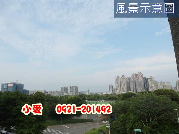 嘉仁街臨路優質透天住店~才1788萬出價談~竹北房屋買賣請指名台慶洪愛筑(小愛)0921-201492 嘉仁街臨路優質透天住店~才1788萬出價談~竹北房屋買賣請指名台慶洪愛筑(小愛)0921-201492