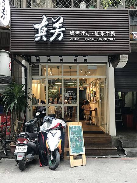 IMG_9732.JPG IMG_9732.JPG