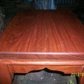 紅玉檀實木餐桌1