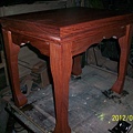 紅玉檀實木餐桌2