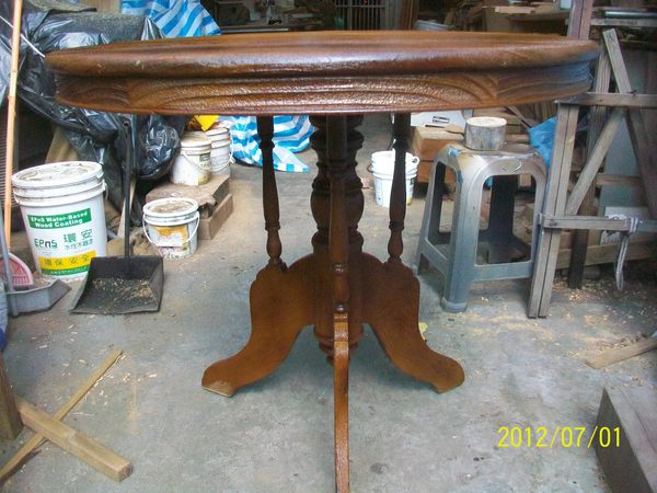 檜木古典圓桌3