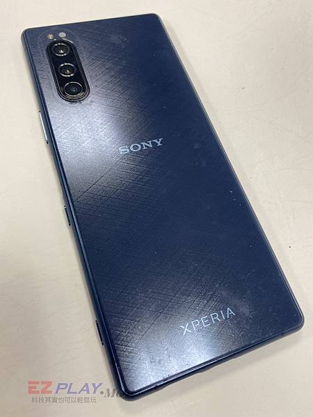 SONY-X5手機維修_面板更換_電池更換01 (1)