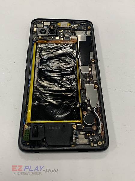 ROG-1-手機維修_面板更換_電池更換03