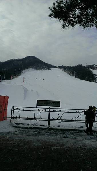 10930934_947576685252737_6774622621159227410_n.jpg 10930934_947576685252737_6774622621159227410_n.jpg