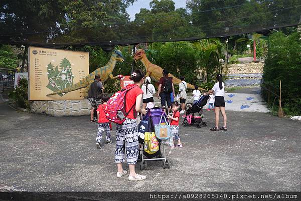 彰化親子景點 - 侏羅紀恐龍迷必訪聖地！百果山探索樂園恐龍世界