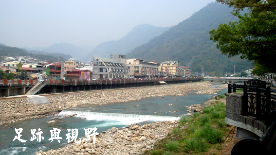 201149玉山國家公園管理處旁的水里溪.JPG 201149玉山國家公園管理處旁的水里溪.JPG