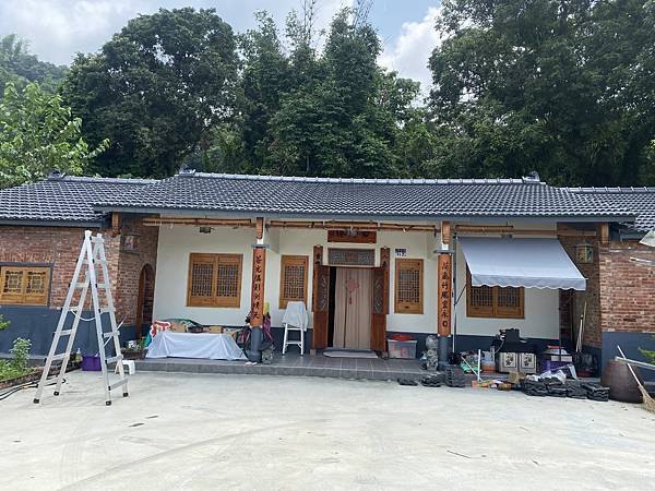 屋瓦翻修一外觀升高 水泥烤漆瓦 全部完成
