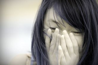 0318cry.jpg
