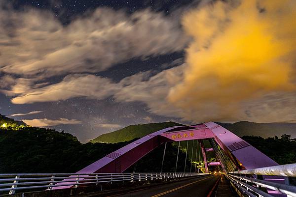 桃園--那夜在巴陵大橋