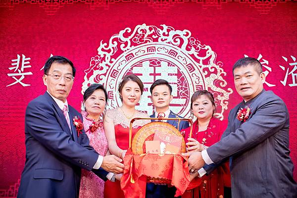 IMG_00014高雄漢神巨蛋婚攝高雄林皇宮婚攝.jpg