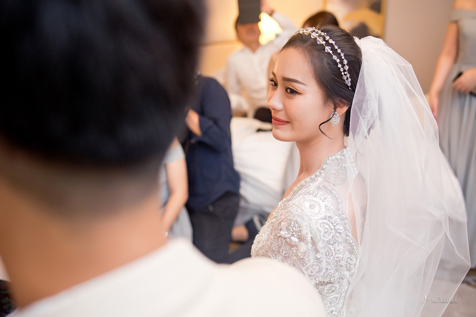 高雄漢來巨蛋  婚攝~ Roy & Joanna Weddi