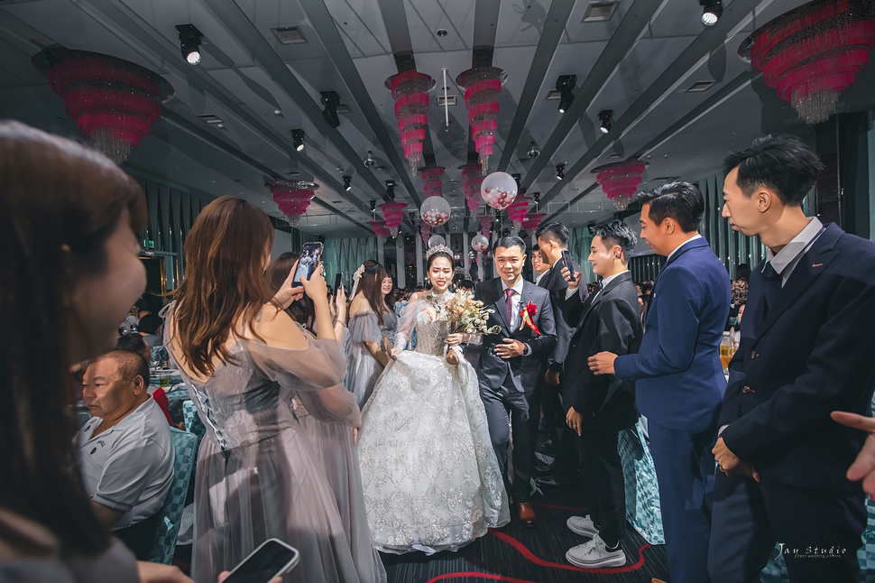 屏東維多利亞宴會館 ~婚攝~旭盛&韋汝定結婚