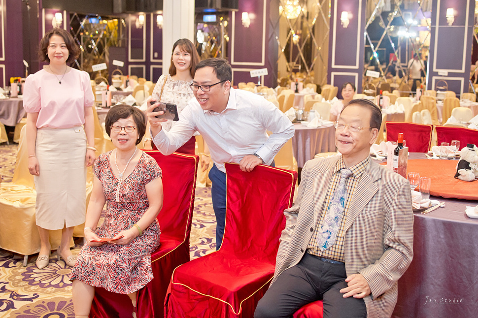 富苑喜宴會館~婚禮攝影~立人&雨澄定結婚