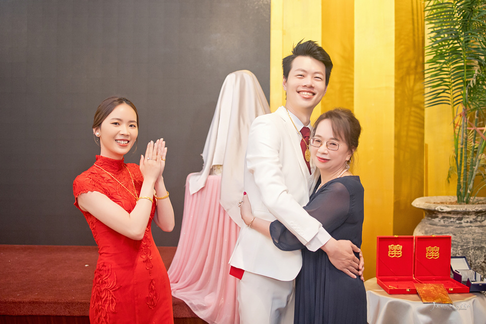 富苑喜宴會館~婚禮攝影~立人&雨澄定結婚