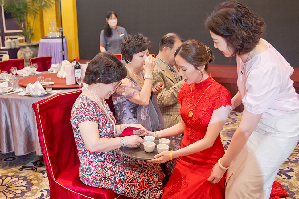 富苑喜宴會館~婚禮攝影~立人&雨澄定結婚