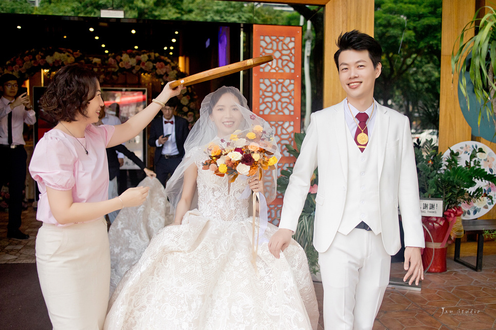 富苑喜宴會館~婚禮攝影~立人&雨澄定結婚