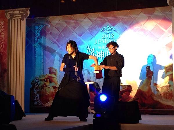 台灣魔術團隊魔術師教育養成班推薦魔術秀演出新竹以北魔術節目規劃喲