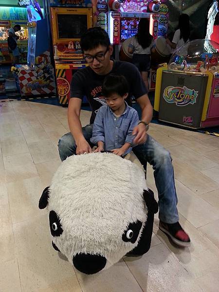 11150947_394065440795581_1367180845892603903_n