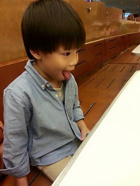 11330007_394065110795614_2407831723598719675_n