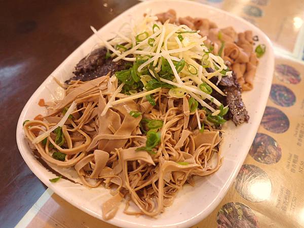 台南市美食-新營華味香鴨肉羹