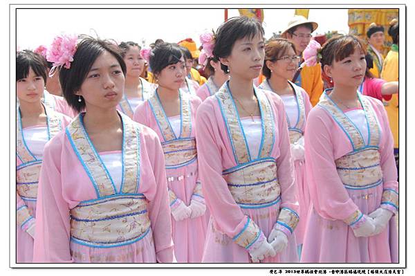 2013世界媽祖會北港 -台中港區賜福 繞境(45).JPG