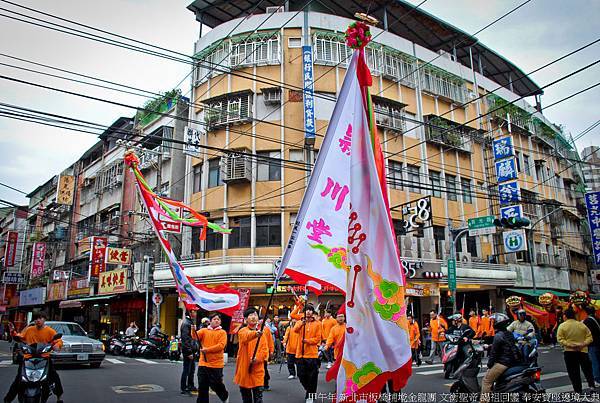 新北市板橋埔墘金龍團 文衡聖帝 謁祖回鑾 奉安寶座遶境大典 (35).jpg