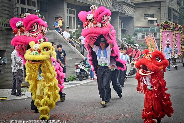 新竹尊新堂開光請神回駕遶境大典 (96).jpg