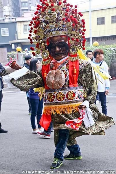 乙未年 新竹中寮郭蕭潘 三府王爺 前往南寮塹港富美宮 謁祖回駕遶境 (26).jpg