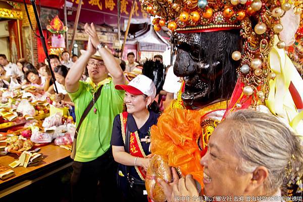 台北稻江靈安社 恭迎[霞海城隍老爺]聖誕祈福遶境 (24).jpg