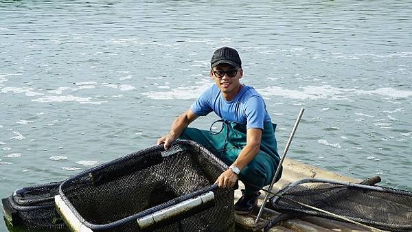 4月16日「餐桌上的魚-水產養殖與生態友善的共存」由榮獲「黑琵牌」商標授權的羽堤生態漁場創辦人楊典澔，分享生態養殖日常.jpg