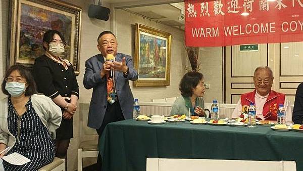 荷蘭末代駐台長官揆一後代出席鄭成功祭典 祖廟贈「國姓澤被」匾