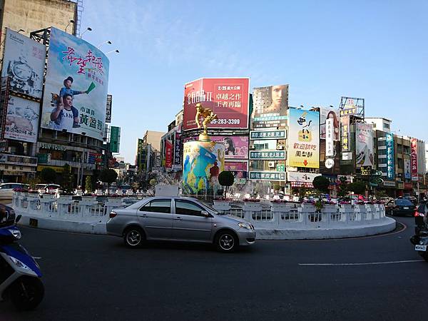 DSC_1325.JPG DSC_1325.JPG