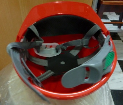 V型透氣工程帽(紅)-3.JPG