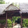 3角造型屋頂是帛琉的建築特色