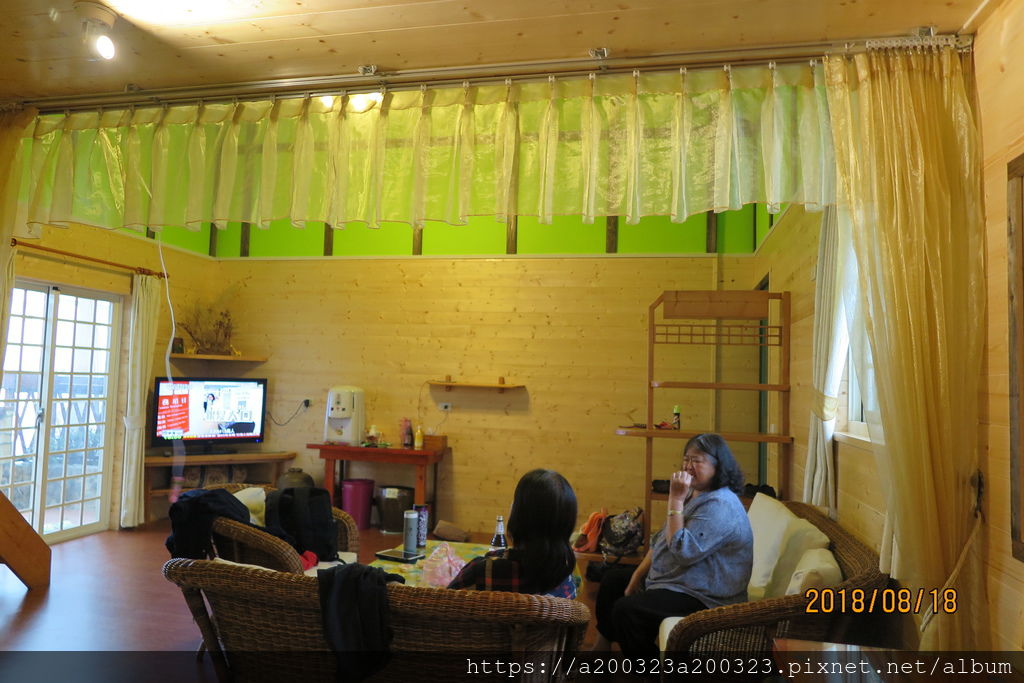 IMG_0103.JPG IMG_0103.JPG