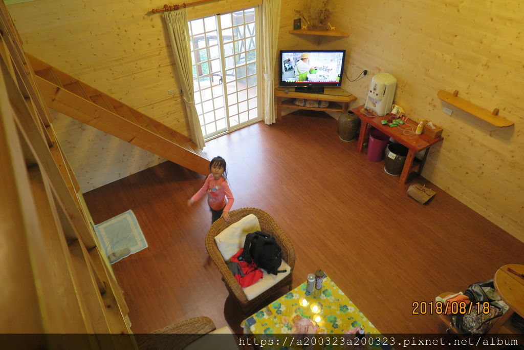 IMG_0111.JPG IMG_0111.JPG