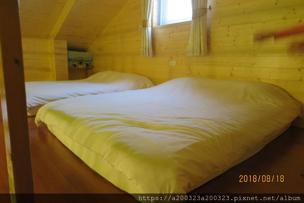 IMG_0077.JPG IMG_0077.JPG